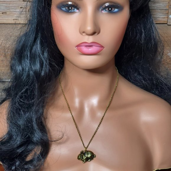 Bunny Rabbit Necklace - Copper Alloy Plated in Antique Gold - 17" chain - Picture 10 of 14